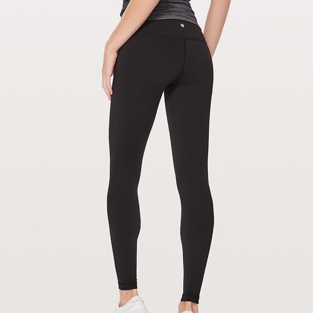 Lululemon wunder under size 8